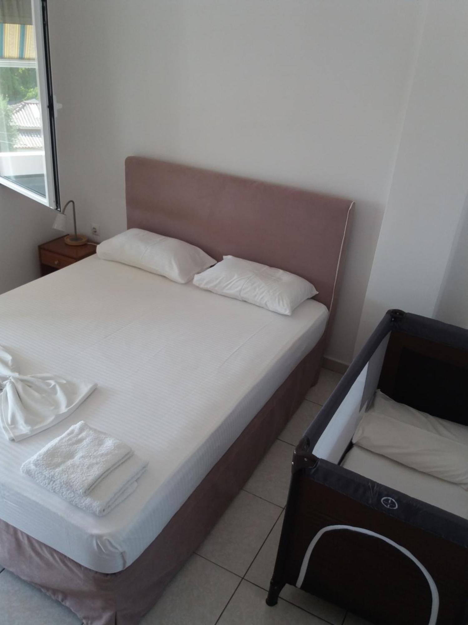 Theros Blu Sarakiniko (Epirus) Szoba fotó