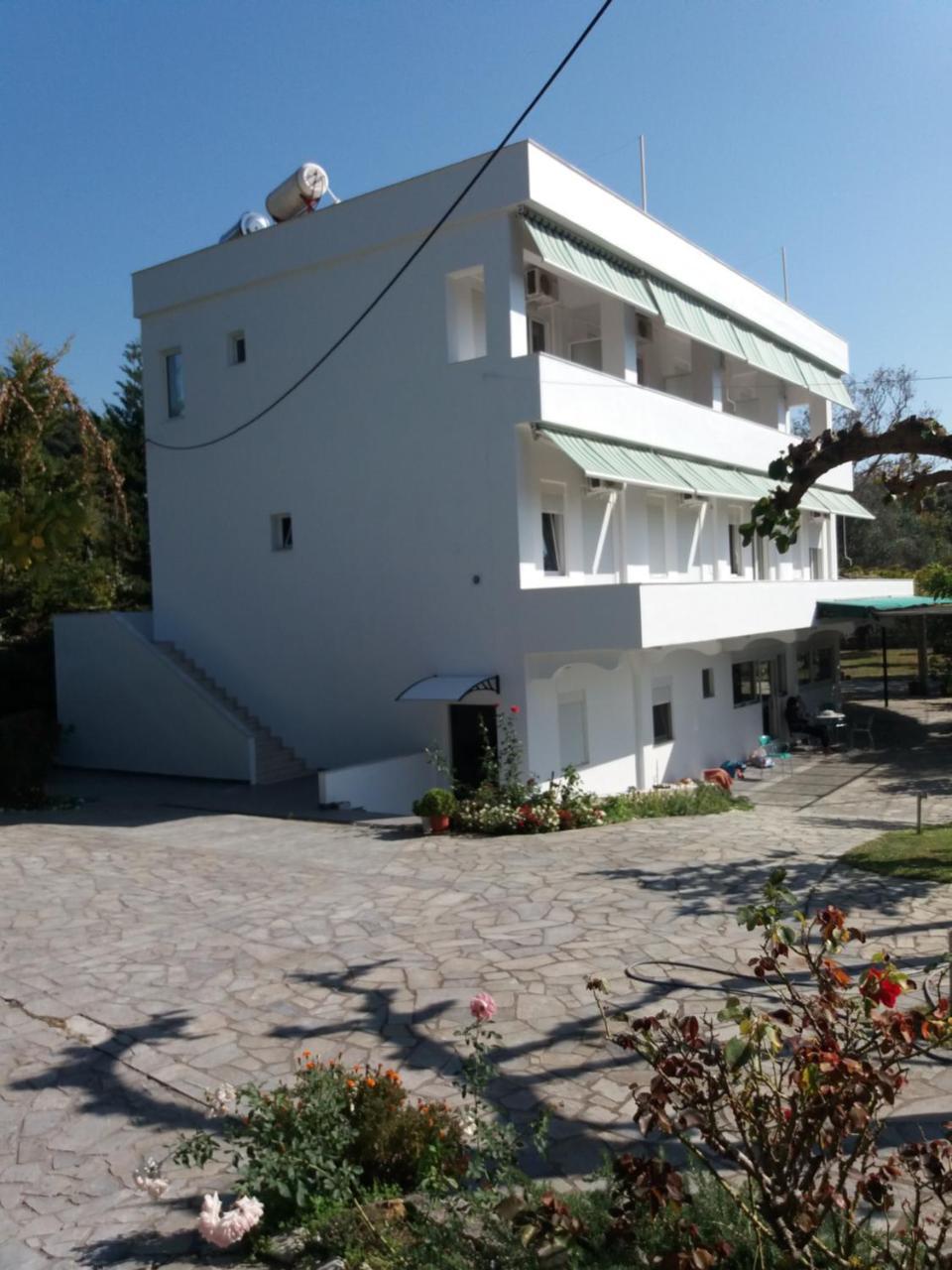 Theros Blu Sarakiniko (Epirus) Kültér fotó