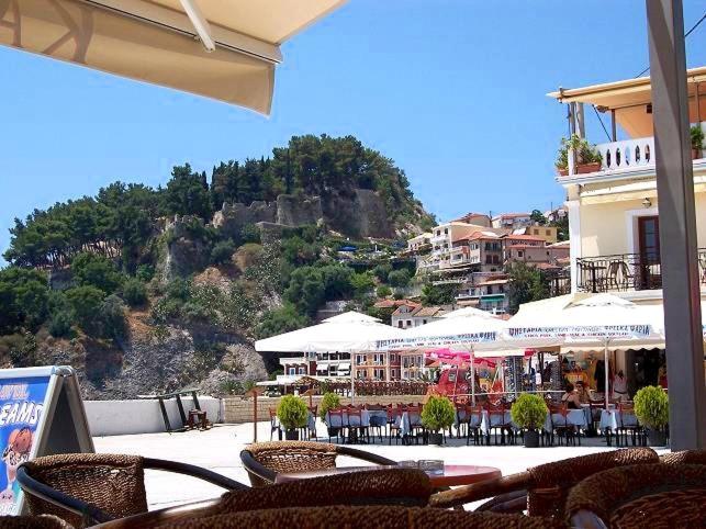 Theros Blu Sarakiniko (Epirus) Kültér fotó