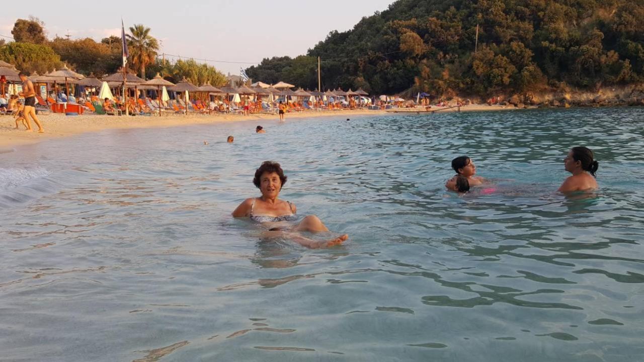 Theros Blu Sarakiniko (Epirus) Kültér fotó